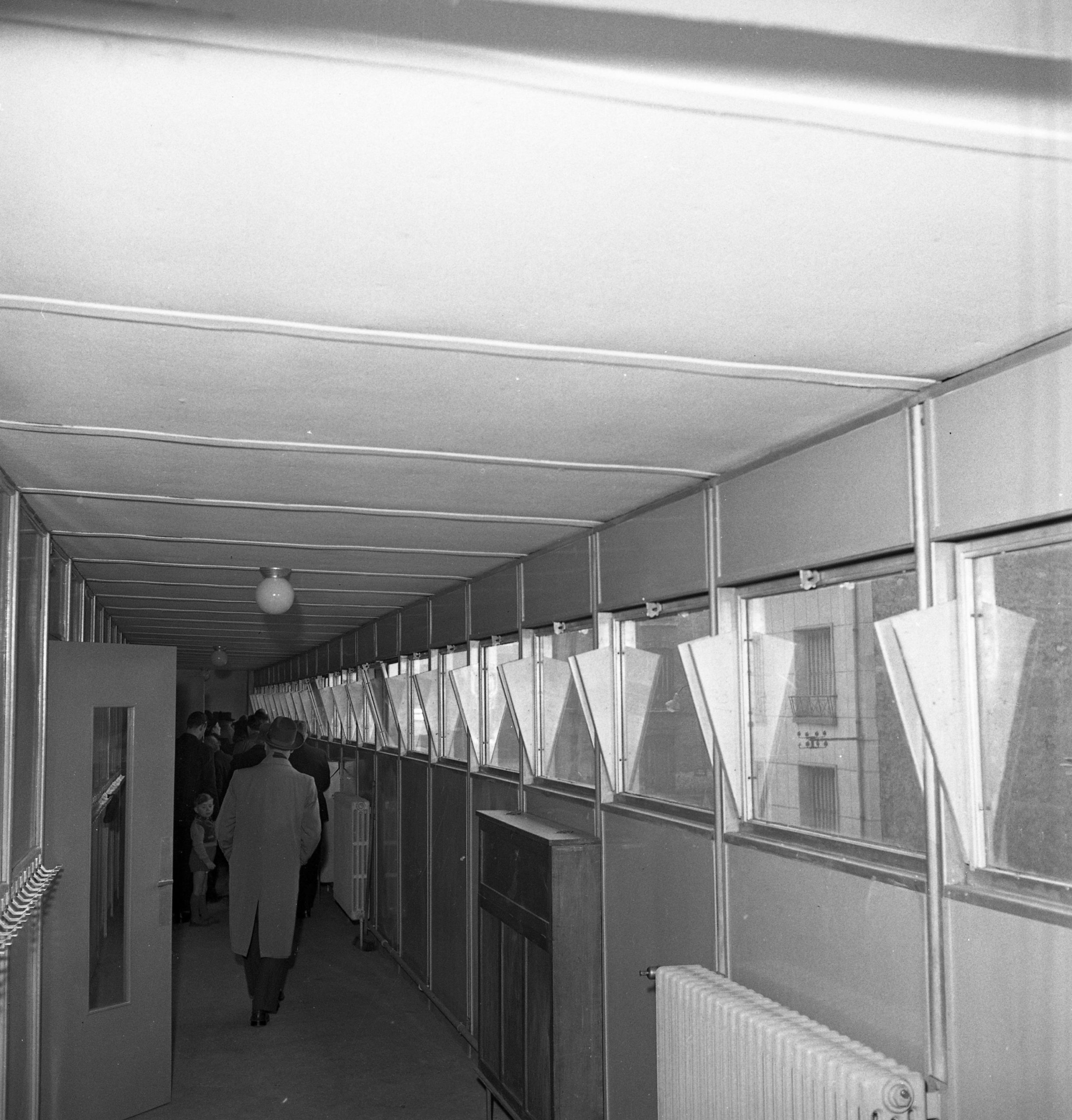 AM_93070_0005Fi109_0001_p_m